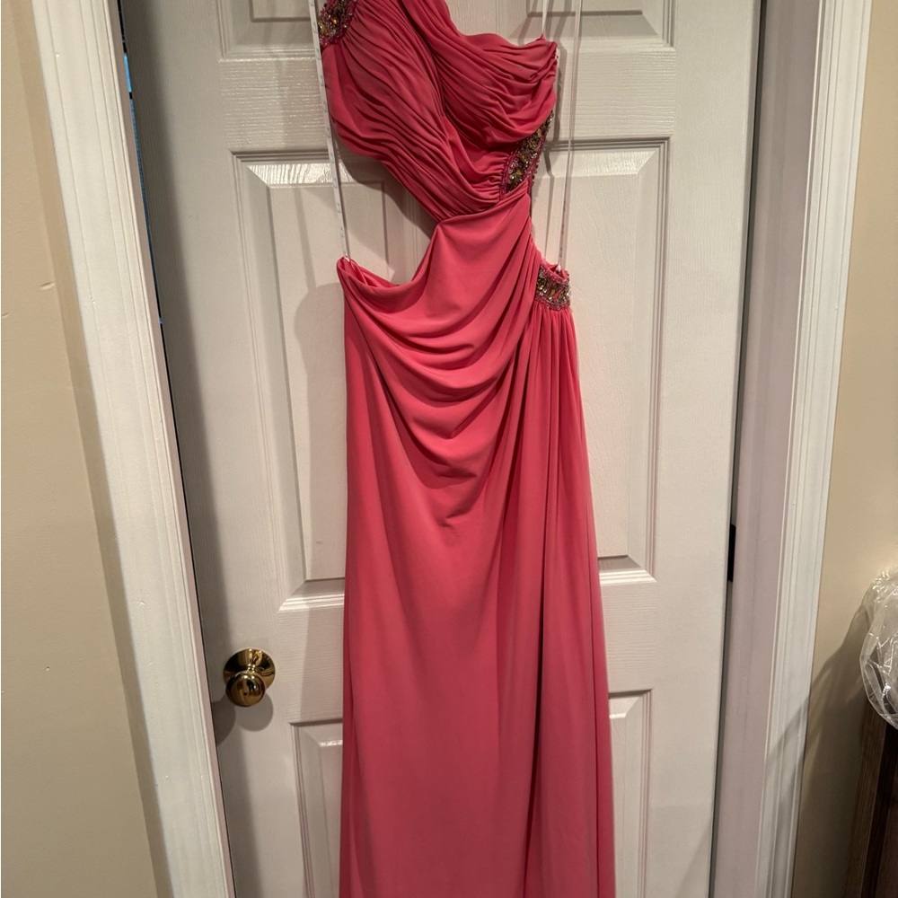 Camille La Vie One Shoulder Pink Dress